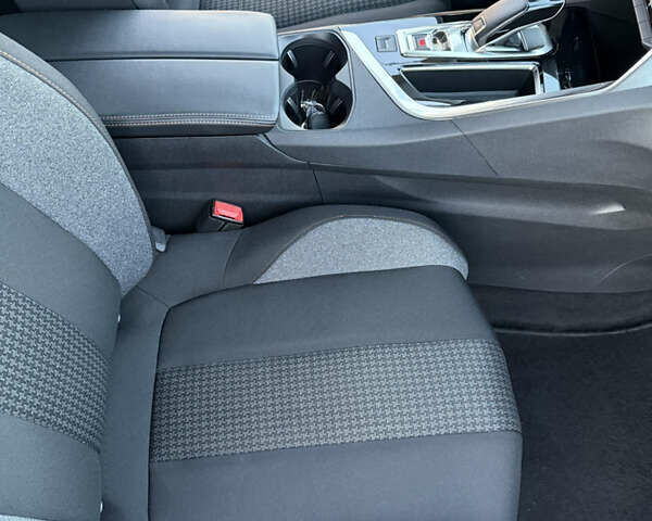 Серый Пежо 3008, объемом двигателя 1.5 л и пробегом 132 тыс. км за 19499 $, фото 23 на Automoto.ua