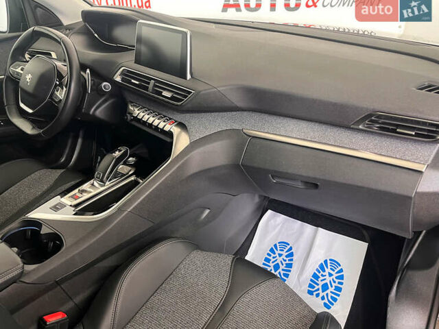 Серый Пежо 3008, объемом двигателя 1.5 л и пробегом 189 тыс. км за 20950 $, фото 7 на Automoto.ua