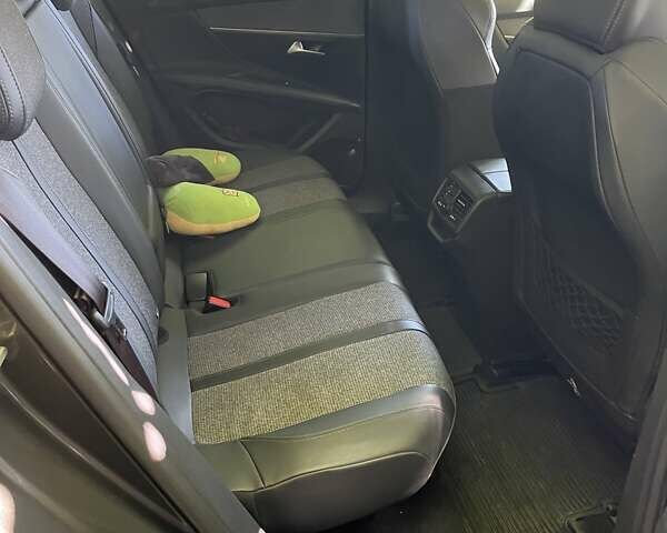 Серый Пежо 3008, объемом двигателя 2 л и пробегом 105 тыс. км за 22000 $, фото 5 на Automoto.ua