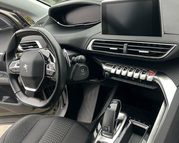 Сірий Пежо 3008, об'ємом двигуна 1.5 л та пробігом 198 тис. км за 20200 $, фото 16 на Automoto.ua