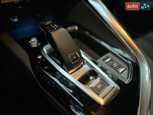 Серый Пежо 3008, объемом двигателя 1.5 л и пробегом 144 тыс. км за 22950 $, фото 25 на Automoto.ua