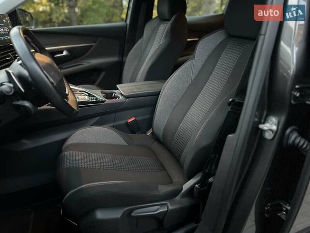 Серый Пежо 3008, объемом двигателя 1.5 л и пробегом 144 тыс. км за 22950 $, фото 23 на Automoto.ua