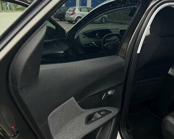 Сірий Пежо 3008, об'ємом двигуна 1.5 л та пробігом 198 тис. км за 20200 $, фото 10 на Automoto.ua