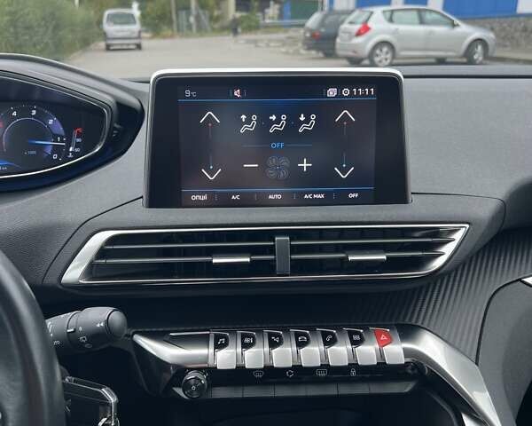 Сірий Пежо 3008, об'ємом двигуна 1.5 л та пробігом 198 тис. км за 20200 $, фото 17 на Automoto.ua