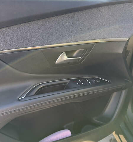 Серый Пежо 3008, объемом двигателя 1.5 л и пробегом 160 тыс. км за 21500 $, фото 19 на Automoto.ua