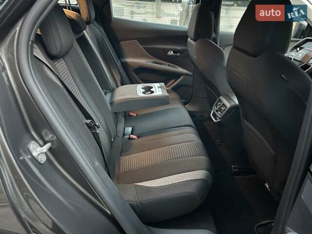 Серый Пежо 3008, объемом двигателя 1.5 л и пробегом 144 тыс. км за 22950 $, фото 14 на Automoto.ua