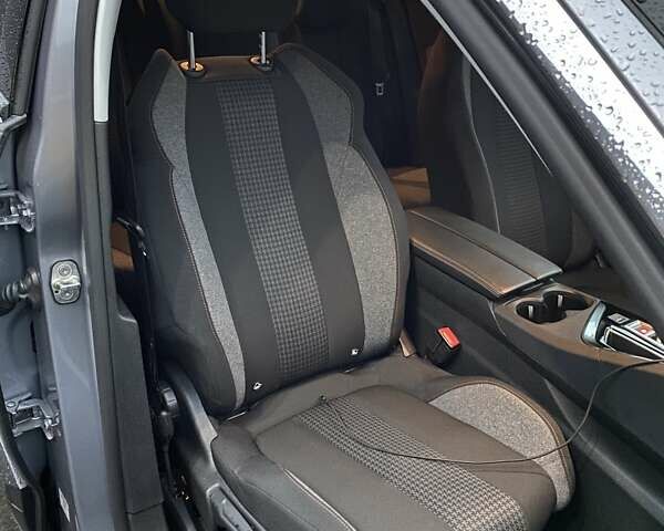 Сірий Пежо 3008, об'ємом двигуна 1.5 л та пробігом 128 тис. км за 18400 $, фото 32 на Automoto.ua