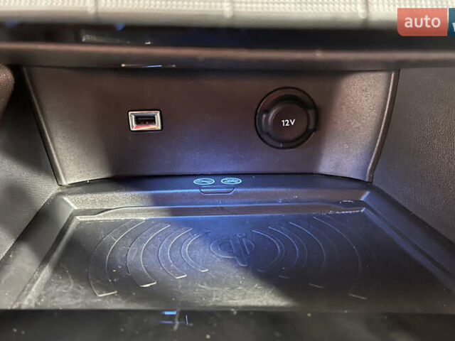 Серый Пежо 3008, объемом двигателя 1.5 л и пробегом 168 тыс. км за 20950 $, фото 25 на Automoto.ua