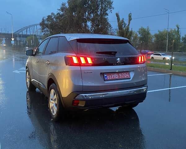 Сірий Пежо 3008, об'ємом двигуна 1.5 л та пробігом 128 тис. км за 18400 $, фото 19 на Automoto.ua