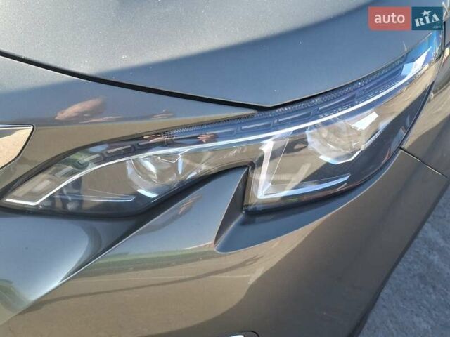Сірий Пежо 3008, об'ємом двигуна 1.5 л та пробігом 127 тис. км за 21800 $, фото 32 на Automoto.ua