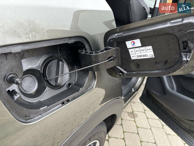 Серый Пежо 3008, объемом двигателя 2 л и пробегом 49 тыс. км за 25800 $, фото 5 на Automoto.ua