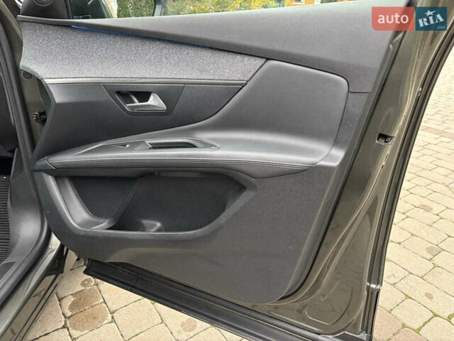Серый Пежо 3008, объемом двигателя 2 л и пробегом 49 тыс. км за 25800 $, фото 16 на Automoto.ua