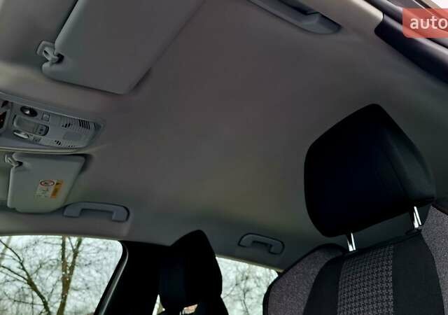 Серый Пежо 3008, объемом двигателя 1.5 л и пробегом 179 тыс. км за 25350 $, фото 18 на Automoto.ua