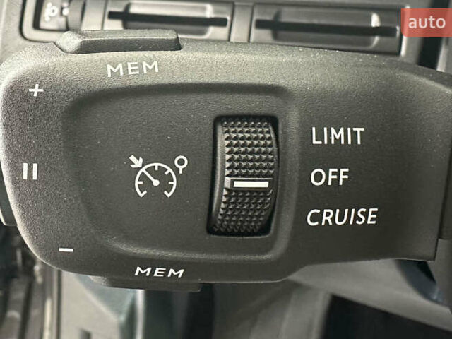 Серый Пежо 3008, объемом двигателя 1.5 л и пробегом 174 тыс. км за 22350 $, фото 17 на Automoto.ua