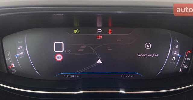 Серый Пежо 3008, объемом двигателя 1.5 л и пробегом 181 тыс. км за 22150 $, фото 14 на Automoto.ua