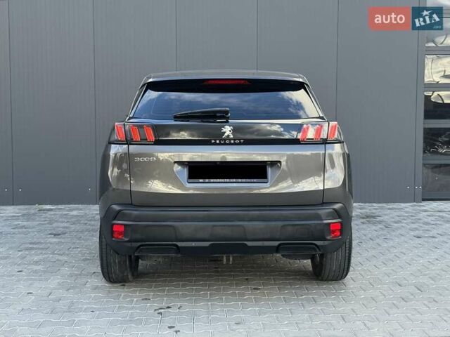 Серый Пежо 3008, объемом двигателя 1.5 л и пробегом 143 тыс. км за 22900 $, фото 4 на Automoto.ua