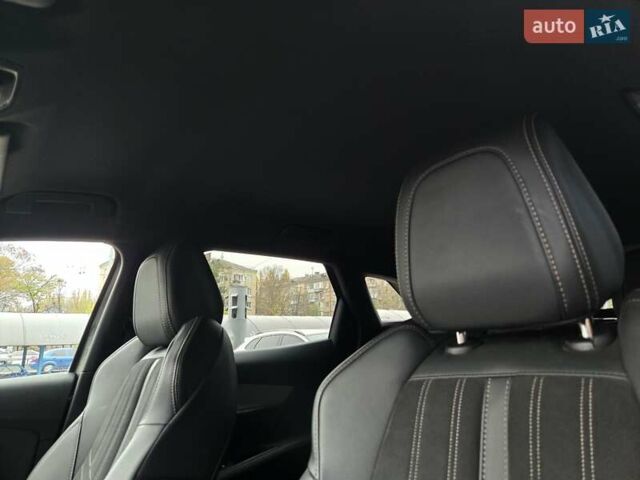 Серый Пежо 3008, объемом двигателя 2 л и пробегом 130 тыс. км за 28500 $, фото 25 на Automoto.ua