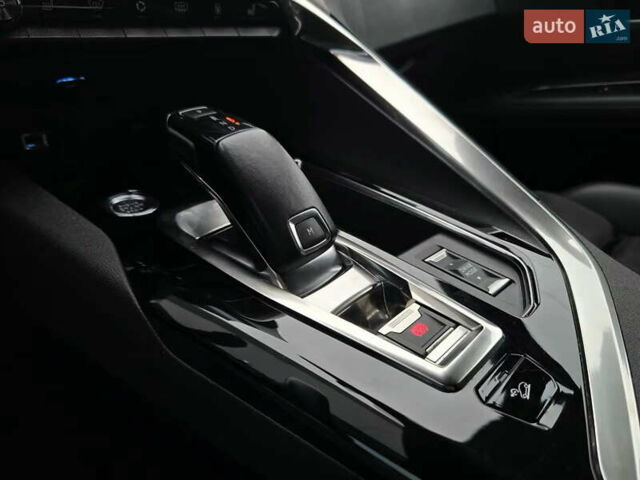 Серый Пежо 3008, объемом двигателя 2 л и пробегом 130 тыс. км за 27900 $, фото 28 на Automoto.ua