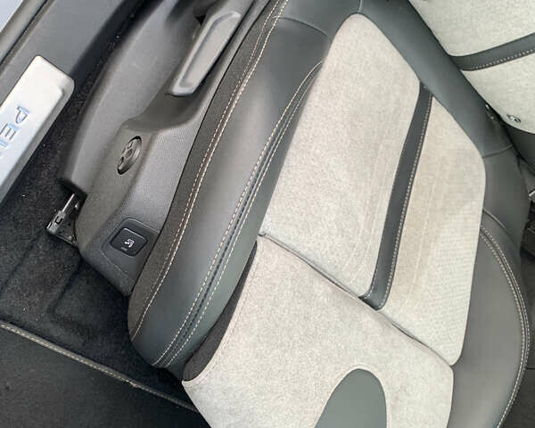 Сірий Пежо 3008, об'ємом двигуна 1.6 л та пробігом 160 тис. км за 25900 $, фото 41 на Automoto.ua