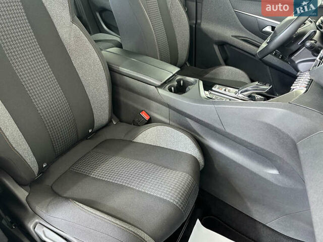 Серый Пежо 3008, объемом двигателя 1.5 л и пробегом 174 тыс. км за 22350 $, фото 8 на Automoto.ua