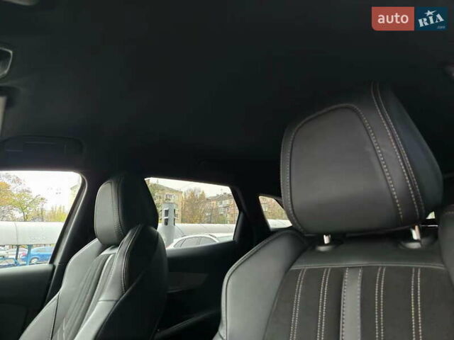 Серый Пежо 3008, объемом двигателя 2 л и пробегом 130 тыс. км за 27900 $, фото 29 на Automoto.ua