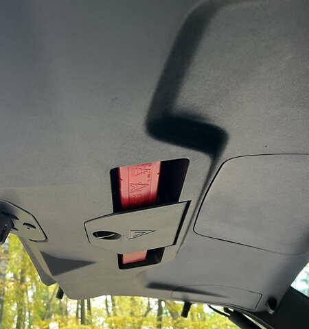 Пежо 3008 2021 у Чернівцях на Automoto.ua Сірий Пежо 3008, об'ємом двигуна 1.5 л та пробігом 128 тис. км за 24200 $, фото 44 на Automoto.ua