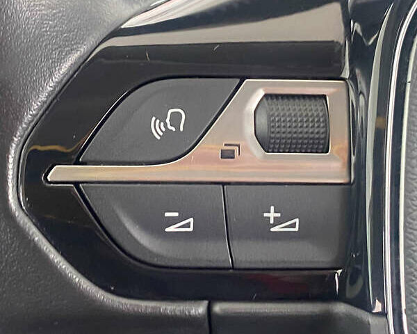 Серый Пежо 3008, объемом двигателя 1.5 л и пробегом 181 тыс. км за 22150 $, фото 16 на Automoto.ua