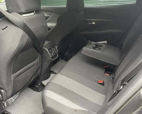 Серый Пежо 3008, объемом двигателя 1.5 л и пробегом 92 тыс. км за 22500 $, фото 10 на Automoto.ua