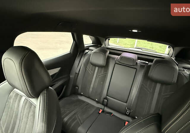 Сірий Пежо 3008, об'ємом двигуна 1.5 л та пробігом 93 тис. км за 25600 $, фото 3 на Automoto.ua