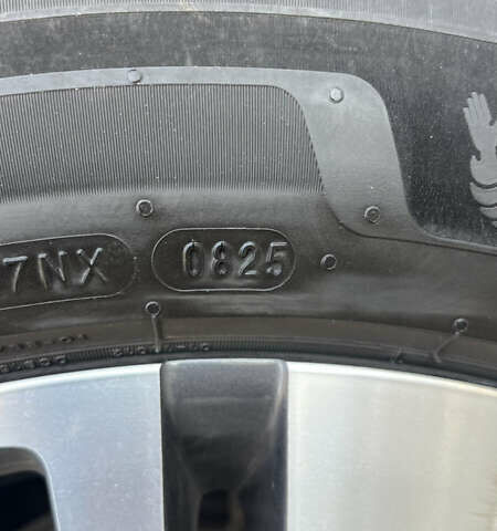 Пежо 3008 2021 у Чернівцях на Automoto.ua Сірий Пежо 3008, об'ємом двигуна 1.5 л та пробігом 128 тис. км за 24200 $, фото 69 на Automoto.ua