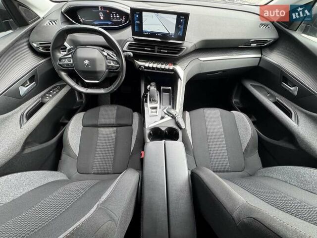 Серый Пежо 3008, объемом двигателя 1.5 л и пробегом 143 тыс. км за 22900 $, фото 24 на Automoto.ua