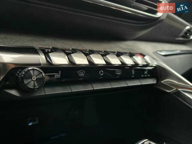 Серый Пежо 3008, объемом двигателя 2 л и пробегом 130 тыс. км за 27900 $, фото 27 на Automoto.ua