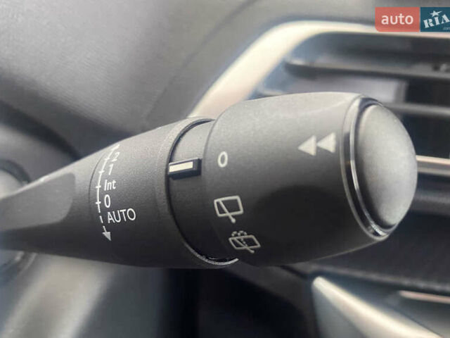 Серый Пежо 3008, объемом двигателя 1.5 л и пробегом 181 тыс. км за 22150 $, фото 20 на Automoto.ua