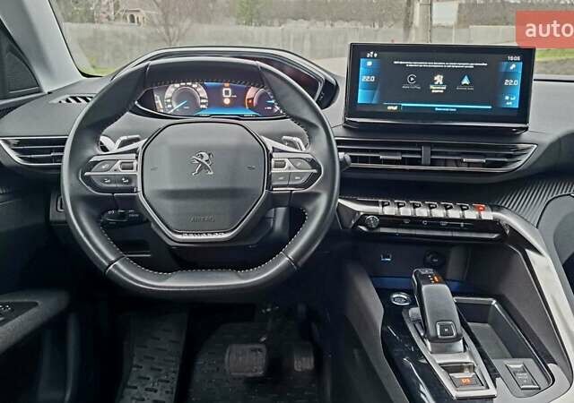 Серый Пежо 3008, объемом двигателя 1.5 л и пробегом 179 тыс. км за 25350 $, фото 13 на Automoto.ua