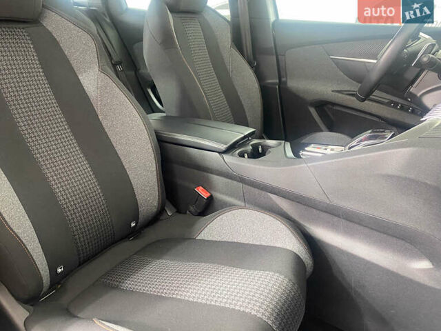 Серый Пежо 3008, объемом двигателя 1.5 л и пробегом 181 тыс. км за 22150 $, фото 9 на Automoto.ua