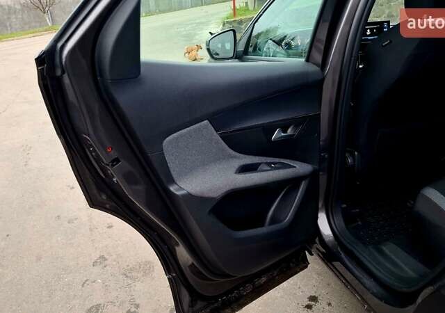 Серый Пежо 3008, объемом двигателя 1.5 л и пробегом 179 тыс. км за 25350 $, фото 14 на Automoto.ua