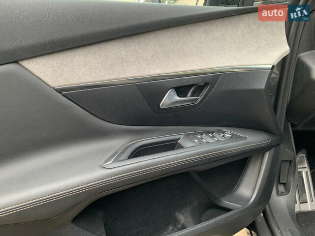 Сірий Пежо 3008, об'ємом двигуна 1.6 л та пробігом 160 тис. км за 25900 $, фото 23 на Automoto.ua