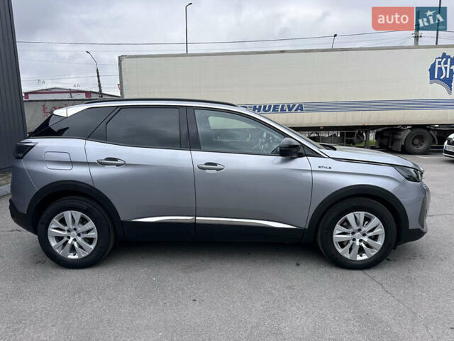 Серый Пежо 3008, объемом двигателя 1.5 л и пробегом 100 тыс. км за 23800 $, фото 1 на Automoto.ua