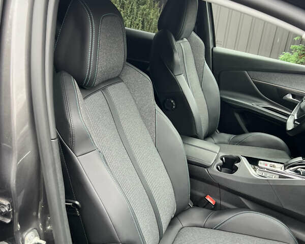 Серый Пежо 3008, объемом двигателя 1.5 л и пробегом 66 тыс. км за 24500 $, фото 4 на Automoto.ua