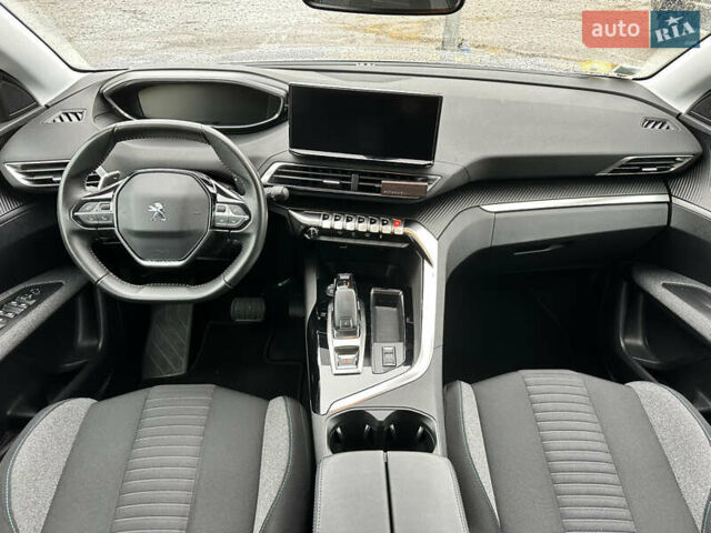 Сірий Пежо 3008, об'ємом двигуна 1.5 л та пробігом 100 тис. км за 24300 $, фото 10 на Automoto.ua