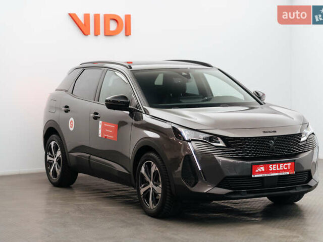 Серый Пежо 3008, объемом двигателя 1.5 л и пробегом 16 тыс. км за 30077 $, фото 2 на Automoto.ua