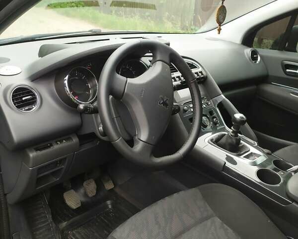 Синий Пежо 3008, объемом двигателя 1.6 л и пробегом 215 тыс. км за 7300 $, фото 12 на Automoto.ua