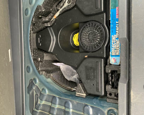 Синий Пежо 3008, объемом двигателя 1.6 л и пробегом 282 тыс. км за 8300 $, фото 27 на Automoto.ua