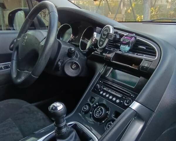 Синій Пежо 3008, об'ємом двигуна 1.6 л та пробігом 250 тис. км за 7550 $, фото 43 на Automoto.ua