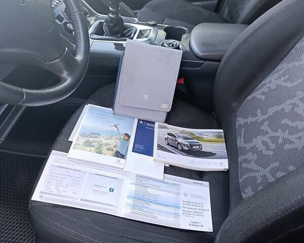 Синій Пежо 3008, об'ємом двигуна 1.6 л та пробігом 250 тис. км за 7550 $, фото 25 на Automoto.ua