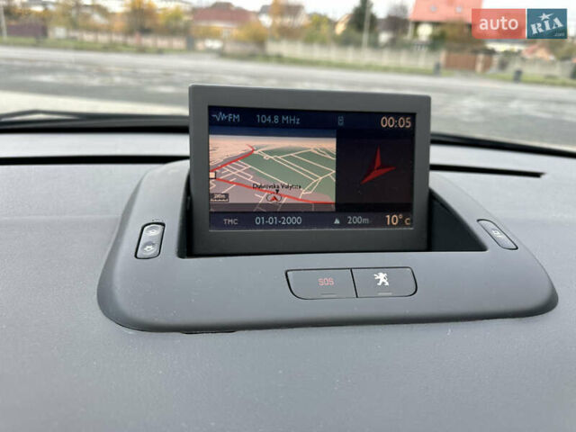 Пежо 3008 2011 в Луцке на Automoto.ua Синий Пежо 3008, объемом двигателя 1.6 л и пробегом 125 тыс. км за 8999 $, фото 23 на Automoto.ua