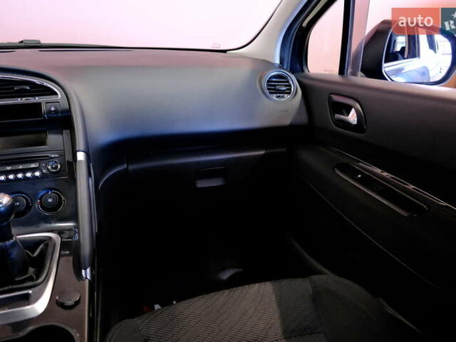 Синий Пежо 3008, объемом двигателя 1.6 л и пробегом 119 тыс. км за 6900 $, фото 40 на Automoto.ua