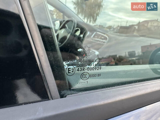 Пежо 3008 2011 в Луцке на Automoto.ua Синий Пежо 3008, объемом двигателя 1.6 л и пробегом 125 тыс. км за 8999 $, фото 51 на Automoto.ua
