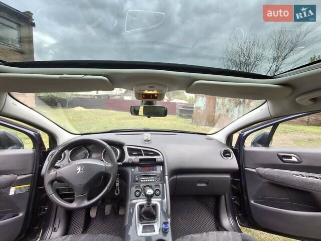 Синій Пежо 3008, об'ємом двигуна 1.56 л та пробігом 250 тис. км за 8600 $, фото 11 на Automoto.ua