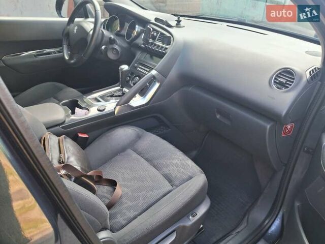 Синий Пежо 3008, объемом двигателя 1.6 л и пробегом 265 тыс. км за 8200 $, фото 7 на Automoto.ua